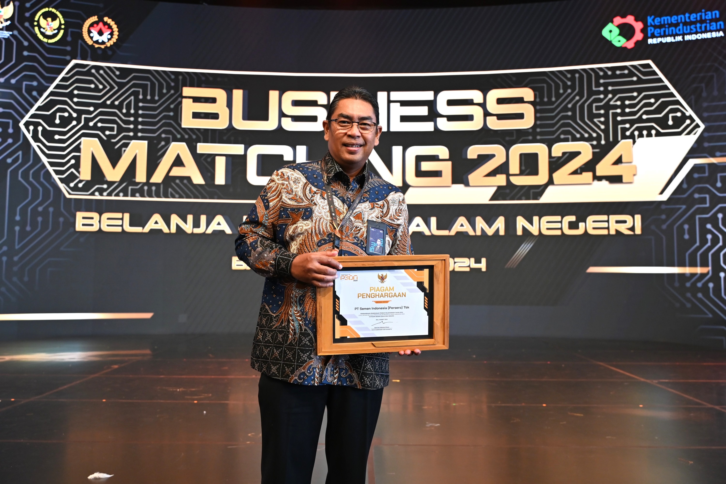 Domestic Component Expenditure Increases to IDR 23.7 Trillion,  SIG Won The Best P3DN Appreciation from the Ministry of Industry