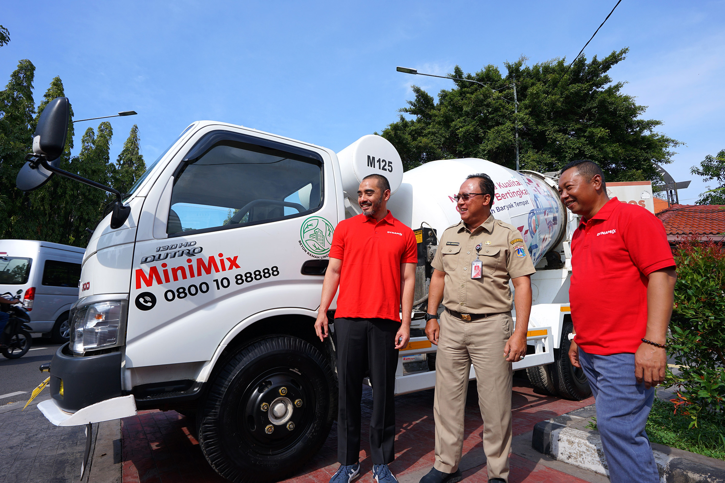 SIG Turut Wujudkan Impian Pejalan Kaki Untuk Memiliki Trotoar Yang Ramah Dan Aman di Kota Jakarta